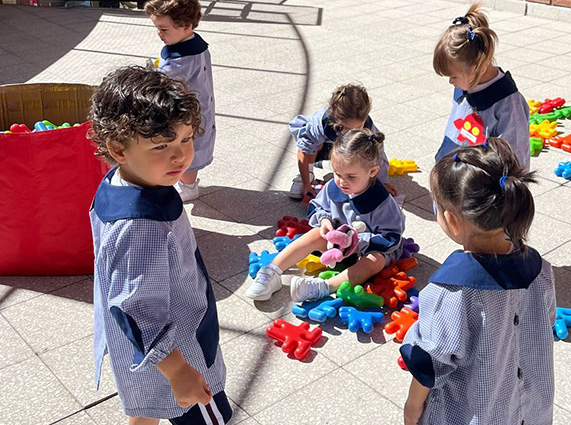 Niños en Escuelas Pías de Canning